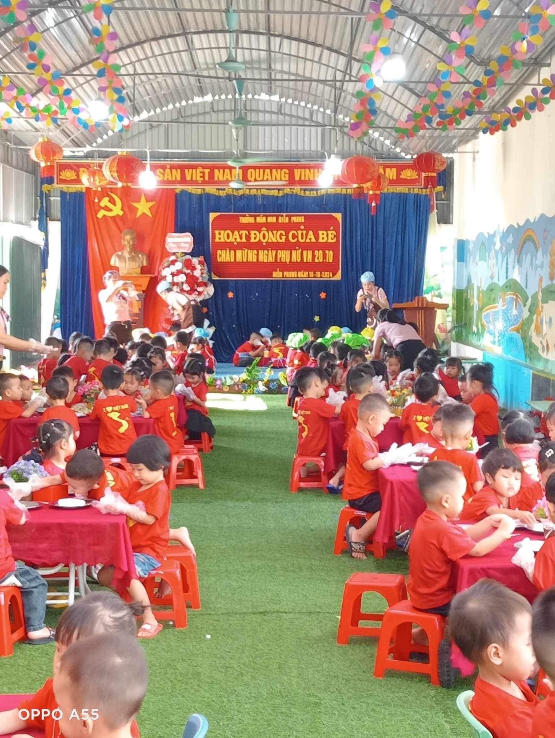 Trường MN Diễn phong tổ chức các hoạt động chào mừng ngày NGVN 20-11-2024