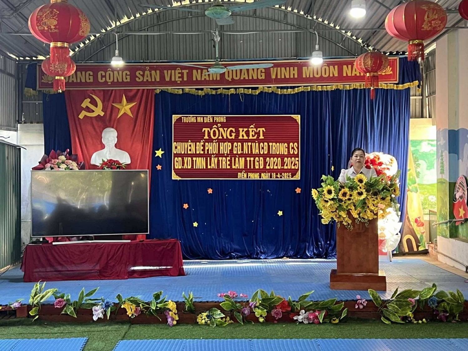 Tổng kết chuyên đề " Phối hợp giữa GĐ-NT-CĐ trong công tác CSGD trẻ- Chuyên đề xây dựng Trường MNLTLTT" giai đoạn 2020-2025